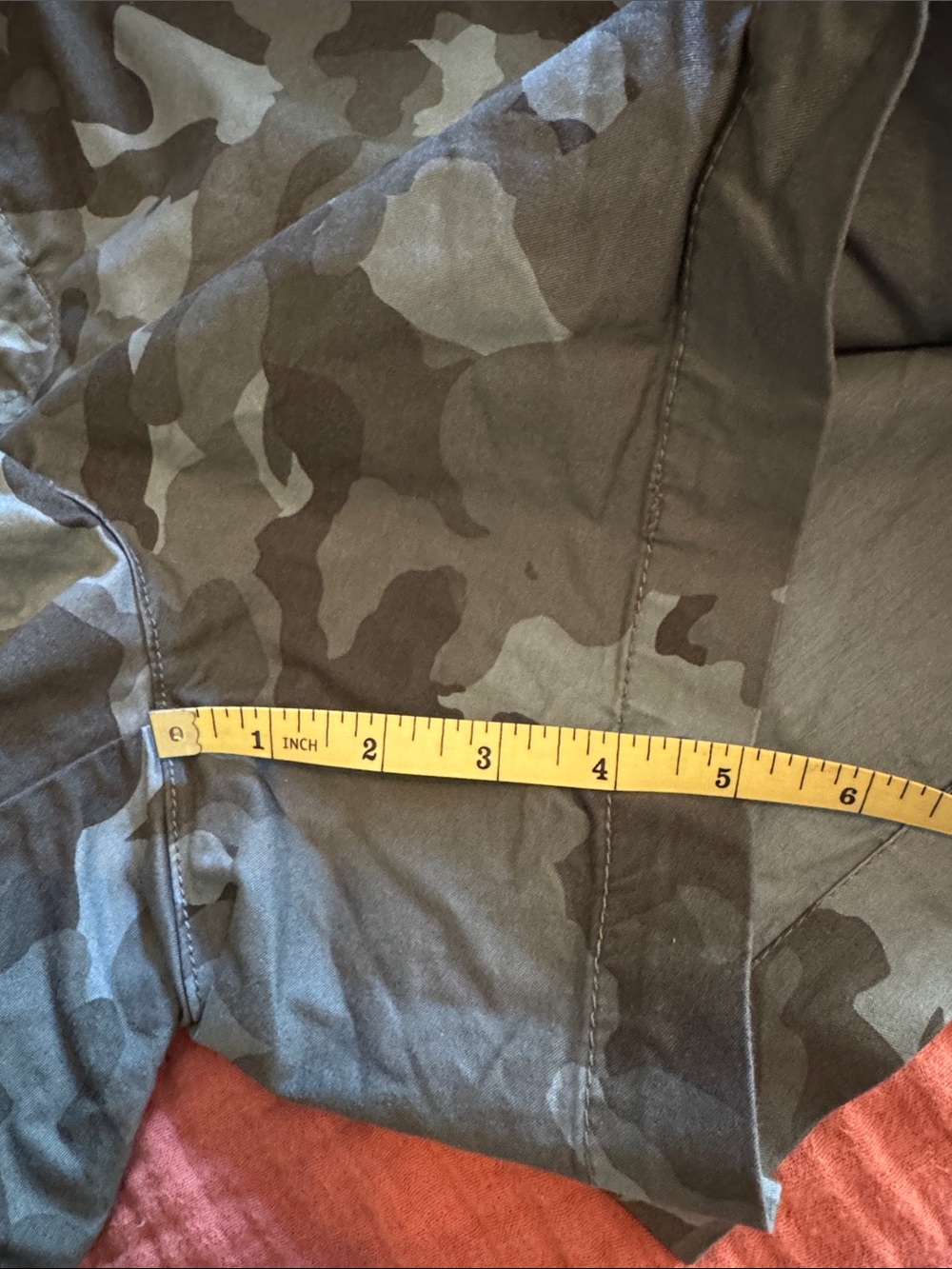 Old Navy Camo Shorts - Picture 5 of 5